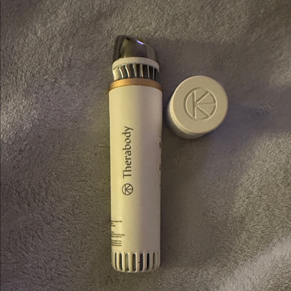 Therabody White and Gold Facial Massage Wand